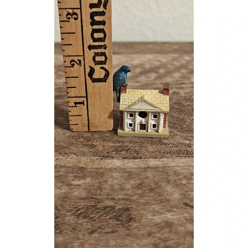 LENOX Garden Bird House Miniature - Indigo Bunting on Plantation - 2